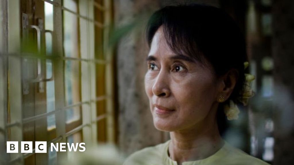 Aung San Suu Kyi under house arrest in Myanmar