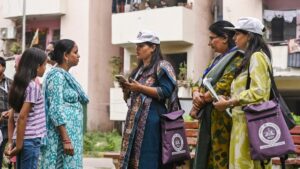 Image of enumerators conducting house listing for Delhi Census 2027