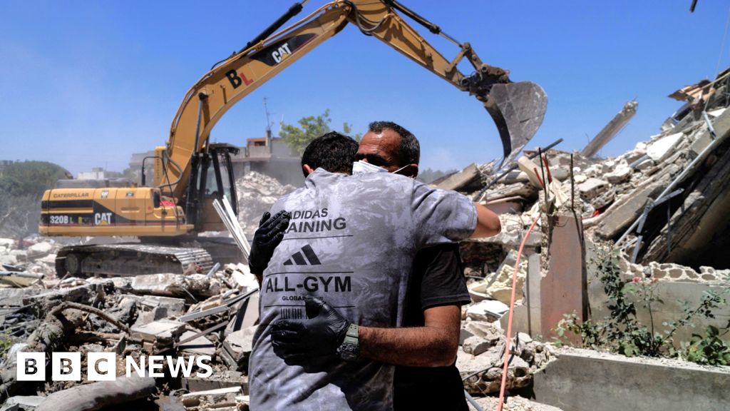 An image showing the aftermath of an Israeli airstrike in southern Lebanon, with rescue workers and rubble. Another image depicts smoke billowing over a town.