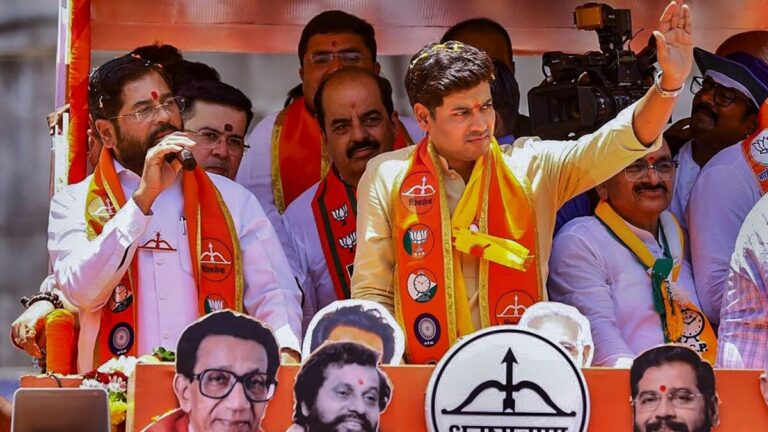 Shrikant Shinde predicting further exits from Shiv Sena UBT camp due to Uddhav Thackeray's leadership issues.