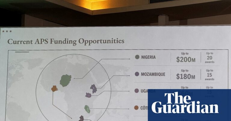 A screen showing a US government map of Africa with numerous countries mislabeled during a State Department presentation.