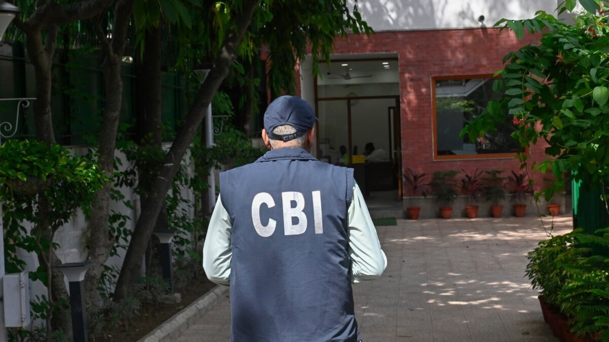 Senior IPS officer arrested in Delhi Airport bribery case
