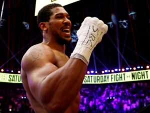 Anthony Joshua delivered a stunning Joshua knockout, overcoming two knockdowns to defeat Kristian Prenga. This sets the stage for a highly anticipated clash with Tyson Fury.