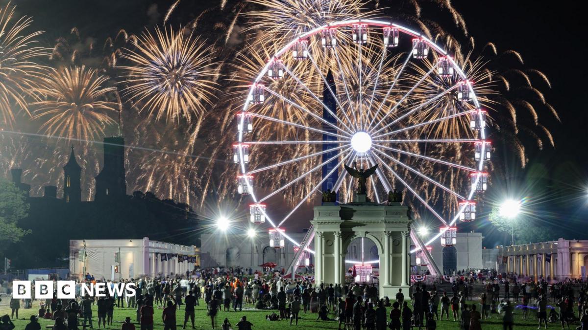 US Capitol Building lit up by Fourth of July fireworks