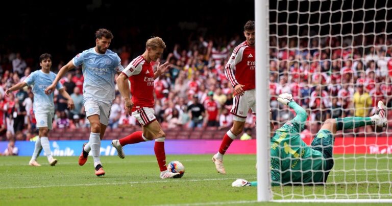 Arsenal's emphatic 3-0 Community Shield victory over Manchester City, featuring goal scorers and new signings, and setting the tone for their Premier League title defense.