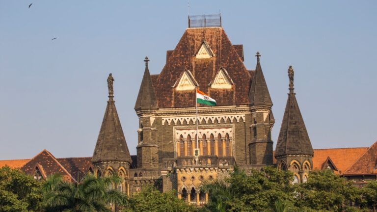 Image of Bombay High Court, symbolizing judicial oversight on regulatory bodies like the FDA.