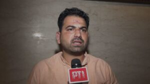 Man denying knife allegation after Pappu Yadav scuffle