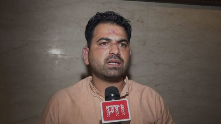 Man denying knife allegation after Pappu Yadav scuffle