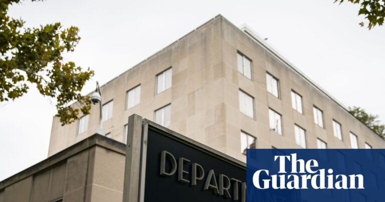The US State Department is implementing widespread US consulate closures, sparking concerns about a diplomatic vacuum China could exploit. Learn more about the global impact.