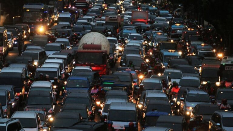 Bengaluru traffic police announce two-wheeler bans and restrictions on key flyovers for improved safety and traffic flow.