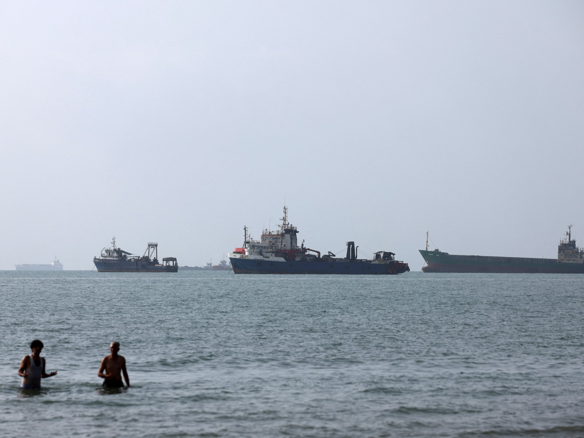 News article detailing the increase in oil prices due to US-Iran strikes in the Strait of Hormuz.