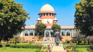Supreme Court of India courtroom, representing the legal judgment regarding Maharashtra FDA regulations.