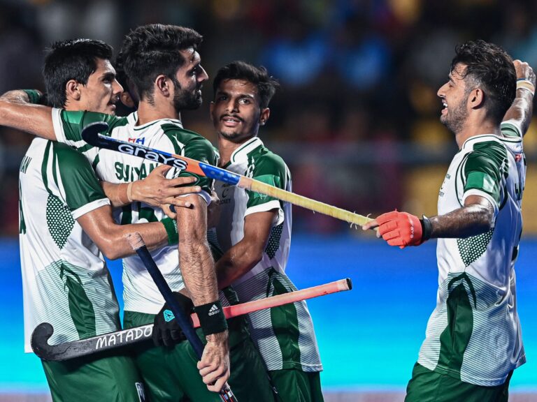 Action shot of the India vs Pakistan hockey semifinal at the Asian Games